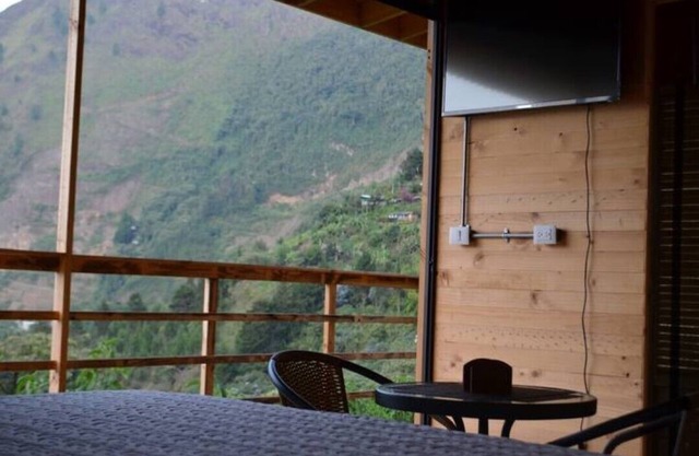 Two Luxury Cabins