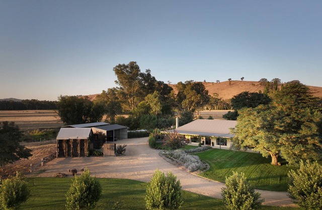 Two Rivers Lodge on the Goulburn River Acheron