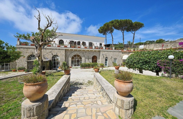 Two-room loft apartment with 2 bathrooms and kitchen - Tenuta Villa Tara