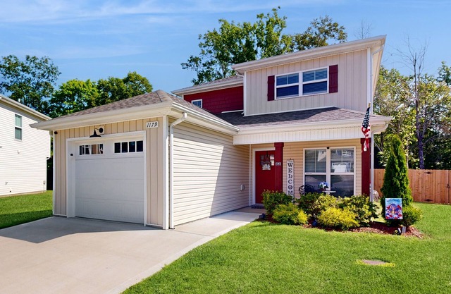 Two-story home with private yard, patio, firepit, grill, & W/D