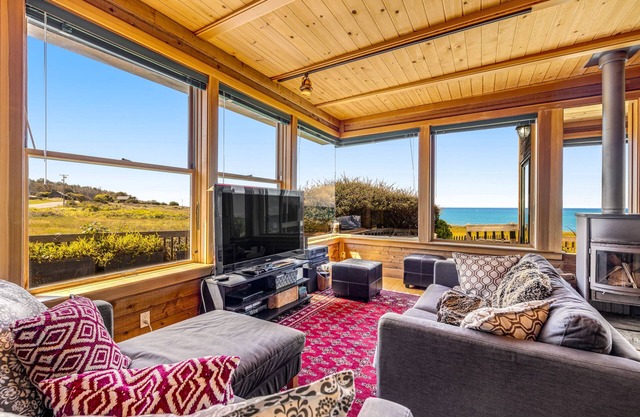 Two-Story Oceanfront Home with Gorgeous Pacific Ocean Views