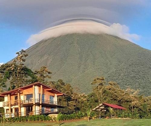 Two Volcanoes Villa Fortuna