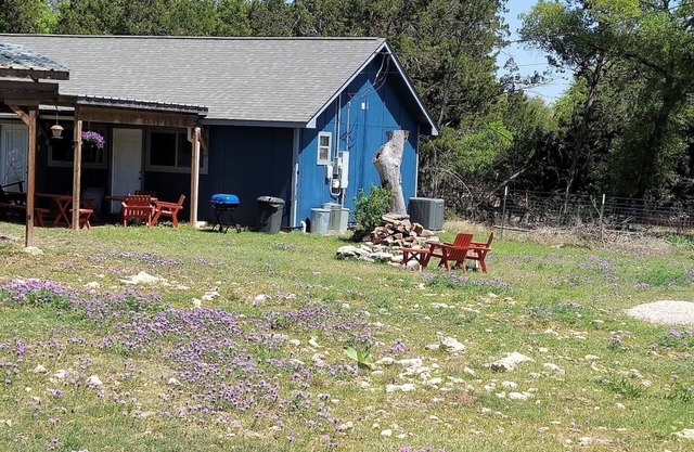 TX Hill Country. Private, quiet, Guadalupe River access