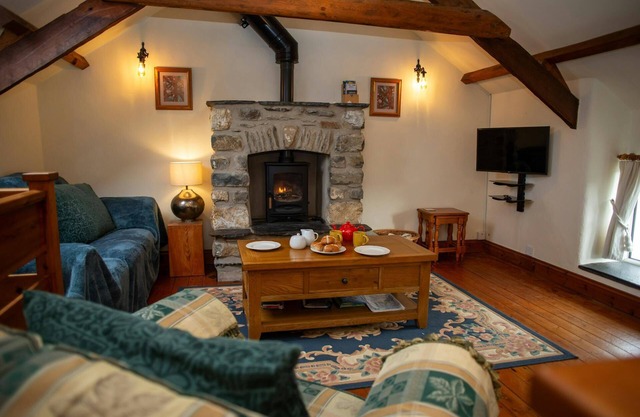 Ty Moch Bach, Fishguard