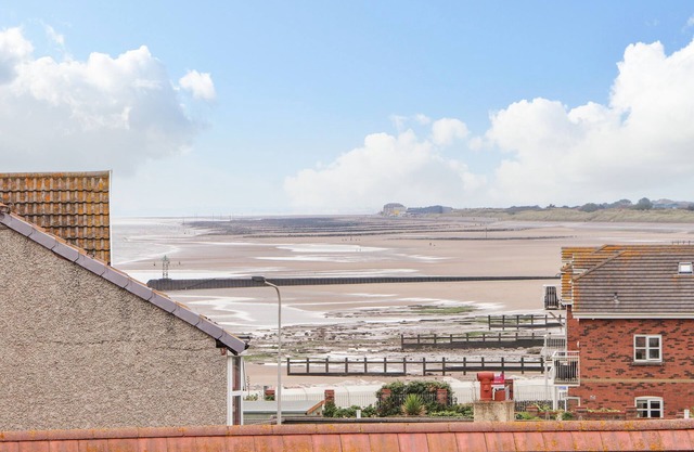 TY UCHAF, pet friendly in Rhyl