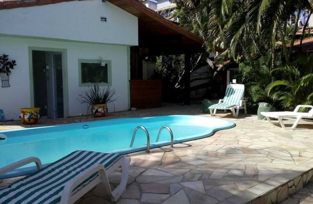Typical Búzios house on the beachfront at Geribá in Praça da Aldeia