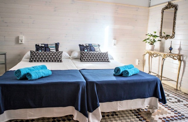 Typical Valencian house, city & beach apartment