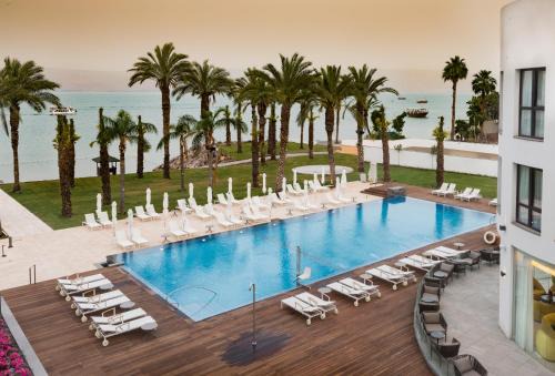 U Boutique Kinneret 