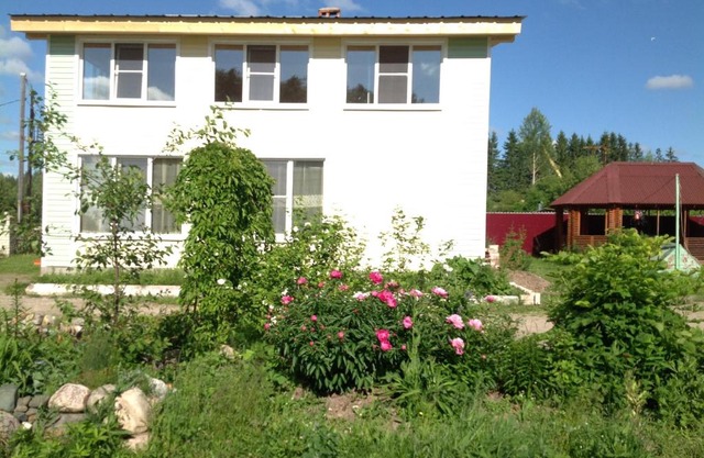 U Ozera Guest House