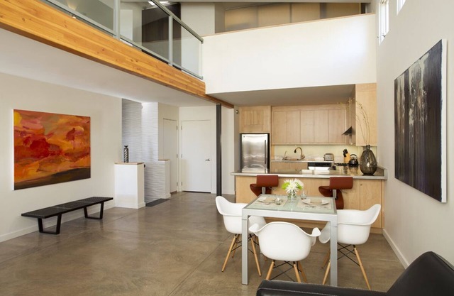 Ultra Modern Contemporary Downtown Loft