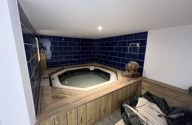 Under the Sea: 4–6 people, terrace, spa
