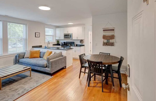 Unique 1BR w Parking In Downtown Durham