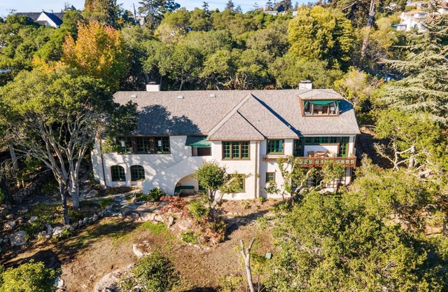 Unique 5-bedroom house in Berkeley with Exquisite Views
