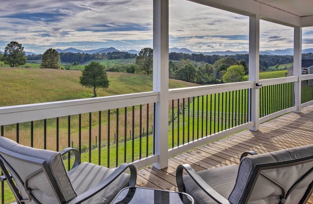 Unique Blue Ridge Haven, 12 Mi to Asheville!