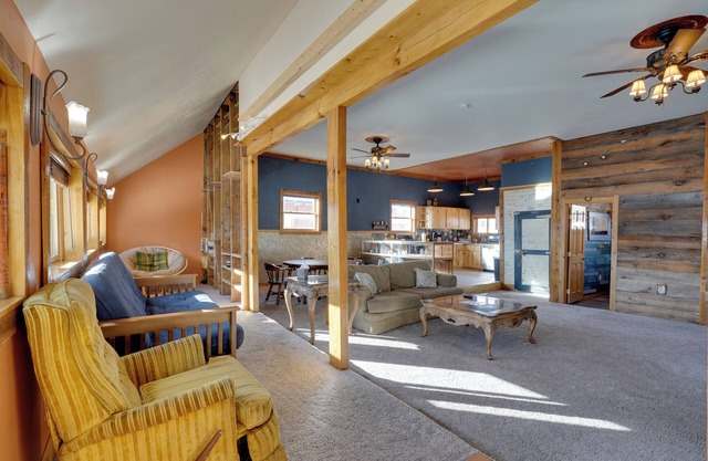 Unique Colorado Mountain Retreat: Near Pikes Peak!