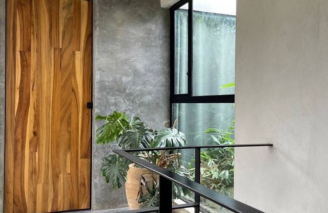 Unique experience in 6-bedroom art house with private pool and zen garden