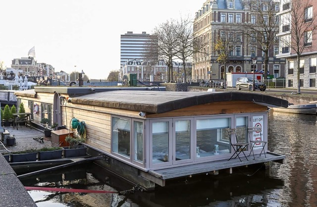 unique experience in Amsterdam on the water