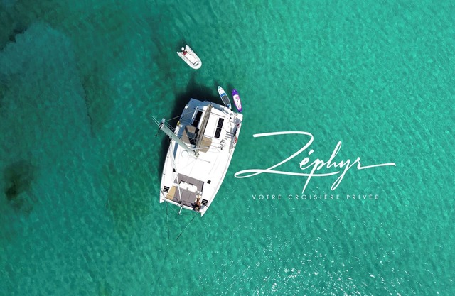 UNIQUE EXPERIENCE: OVERNIGHT ON A CATAMARAN WITH DINNER AND BREAKFAST INCLUDED