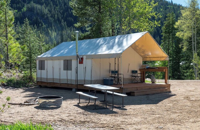 Unique Glamping Experience