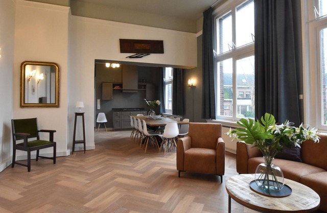 Unique group accommodation for up to 32 people in the centre of Enkhuizen