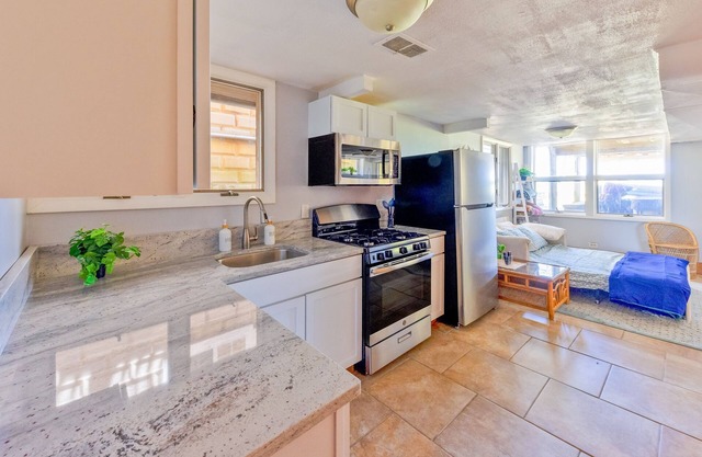 Unique lakefront home with amazing views, washer/dryer, deck, & AC