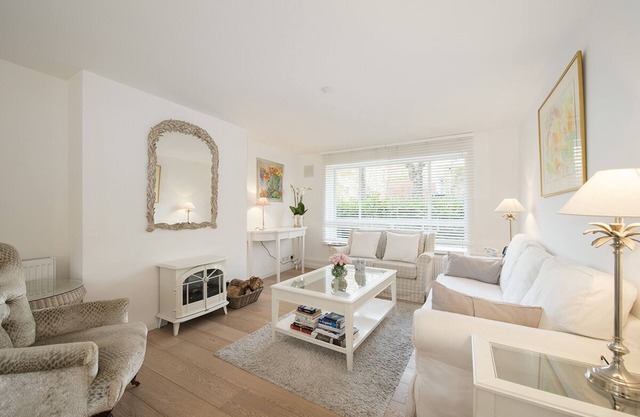 Unique location - quiet, CLEAN, light and spacious ground floor apartment