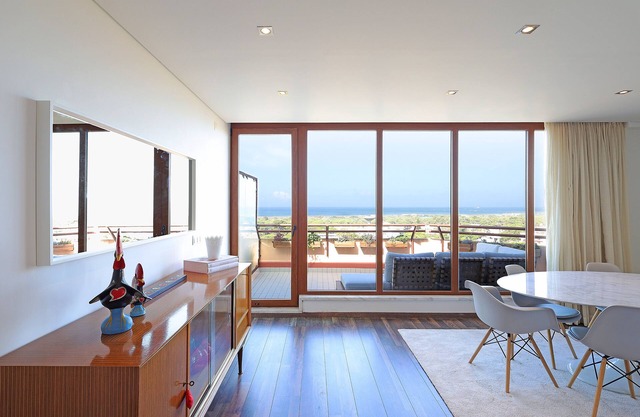 Unique Oceanview Penthouse in Caparica South Bay of Lisbon by the Beach
