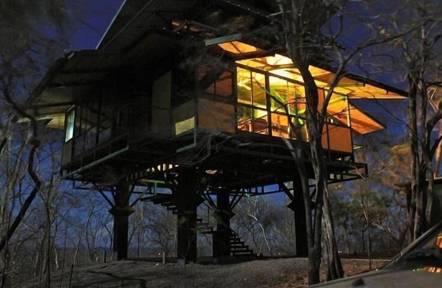 Unique, Ocean-view, Mountainside Costa Rica Treehouse for Rent