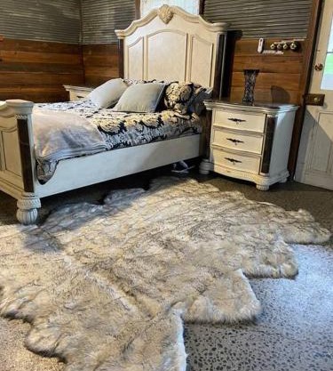 Unique, Rustic Stone Cottage