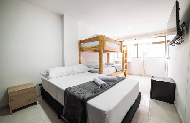 Unique Stay in Medellín: Private Room