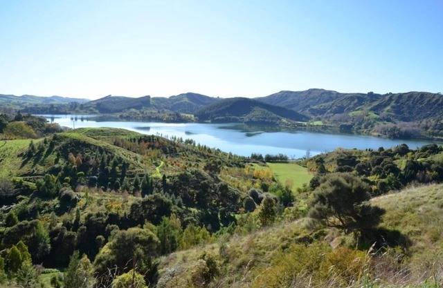 Unique well known Hawkes Bay property, Tutira. .