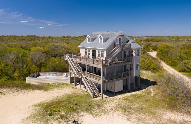 Unobstructed ocean views and wild horses all around at Happy Ours!