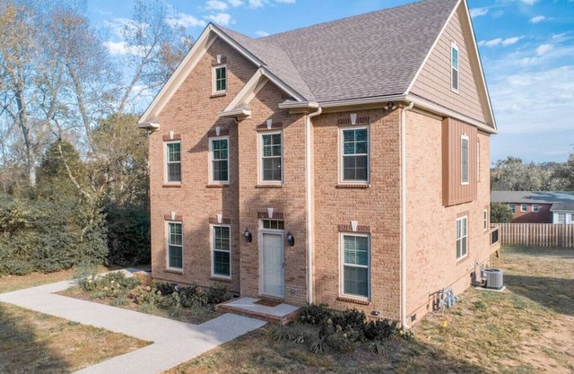Updated 2BR | Safe, Central Location