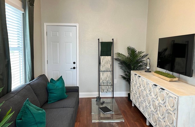 Updated Condo in Heart of Tampa 1578