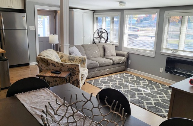 Updated cottage in the perfect location