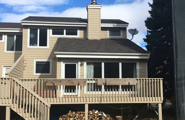 Updated home on Golf Course and minutes from Vail and Beaver Creek