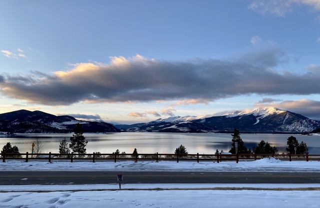 🏔️☀️⛵️UPDATED! Mountain Lake views! Near Marina & Amphitheater -Pool Hottub WiFi