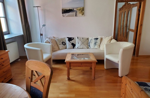 Upper deck port side (1st floor left) - Altstadthaus Stralsund