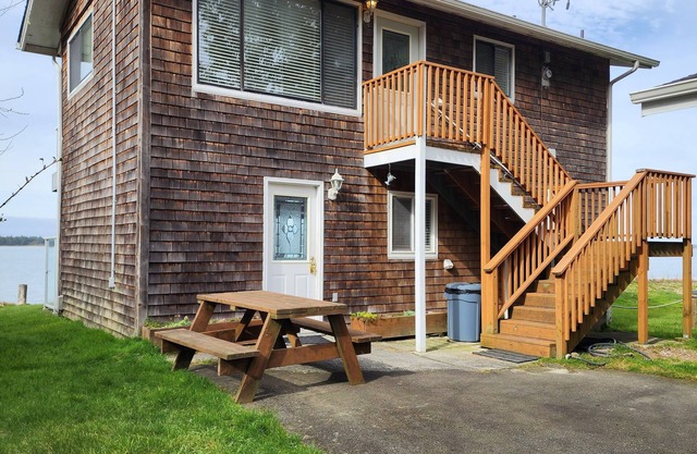 Upper Water front Condo