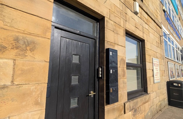 Upperhead Row Apartment