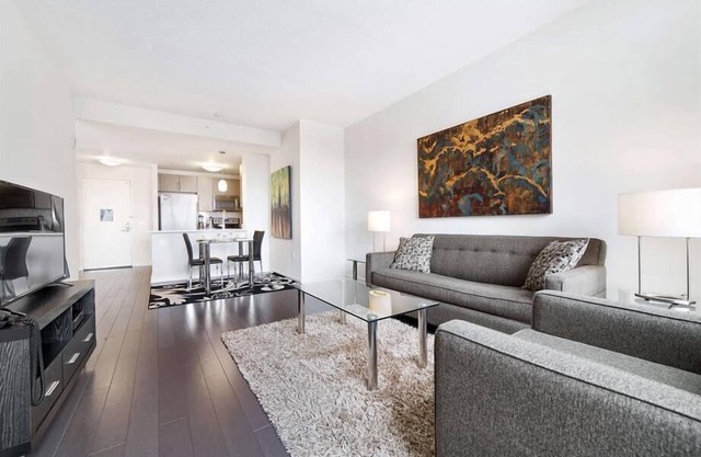 Upscale 1BR | Perfect for Travelling Nurses | Near Hospital