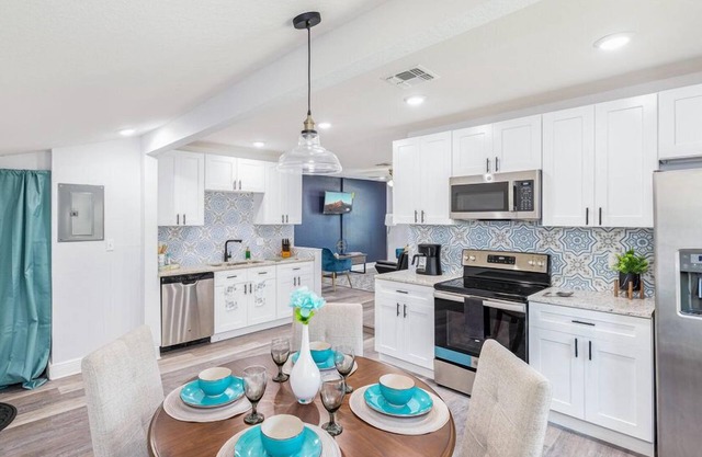 Upscale 3BR Orlando Retreat | Near Disney Parks