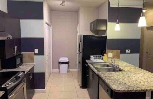 Upscale apt. in Central downtown location