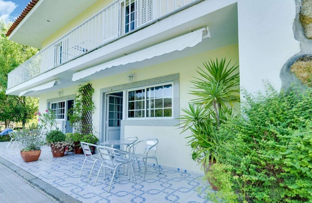 Upscale Villa with Swimming Pool and Terrace