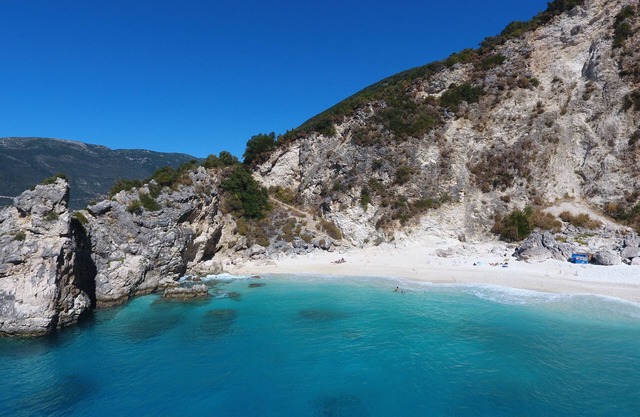 Urania, private villa FOS, private pool, stunning sea views, near beaches