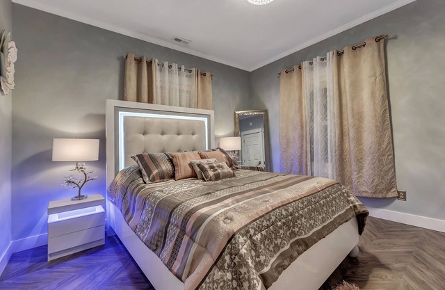💎Urban Glam Gem💎 Rancher near Gonzaga w/GiG Internet