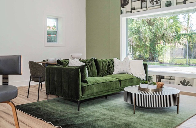 Urban Oasis - A Newly Renovated 4BR Dream!