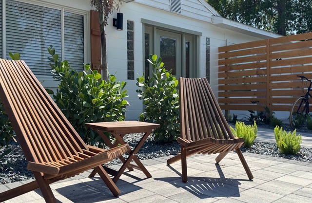 URBAN OASIS: Dog Friendly - Bungalow Retreat - Downtown Orlando