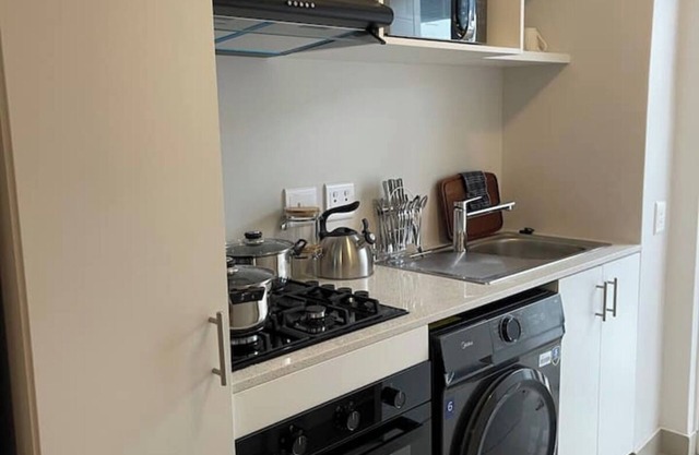 Urban & Serene Rental Apartment in uMhlanga