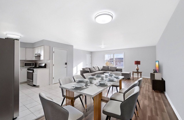 UrbanNest XL: Sleeps 13+